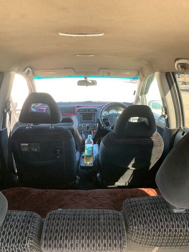 Honda: Honda Stream: 2003 г. — 2