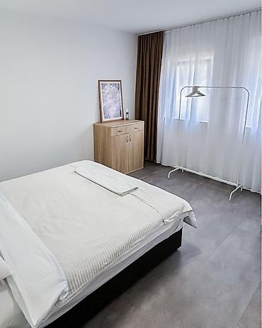 prodaja kuca leskovac: Na prodaju kompletno renovirana i opremljena kuća – Gornja Rogatica — 9