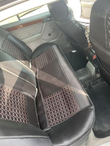 Mercedes-Benz: Mercedes-Benz E-Class: 1993 г., 2 л, Механика, Бензин, Седан — 11