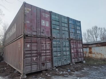 Контейнеры: Срочно продаю контейнеры, морские старые, толщина металла толстый, 40