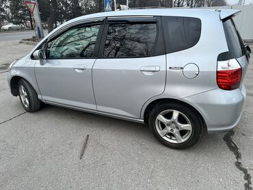 Honda: Honda Fit: 2003 г., 1.5 л, Типтроник, Бензин