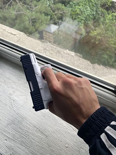 case logic: Водяной пистолет Glock (в стиле CS:GO) / Мощный водный бластер. В трех — 2