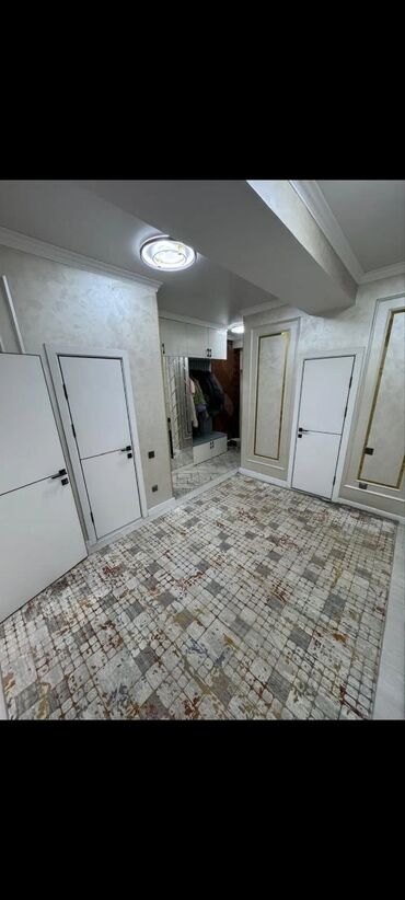 продается 3 комнатная квартира политех: Продается 3-х комнатная квартира 🌇 Район: Асанбай 🗼 Этаж: 2 из 9 📐