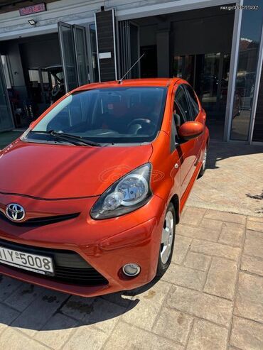 Οχήματα: Toyota Aygo: 1 l. | 2013 έ. Χάτσμπακ