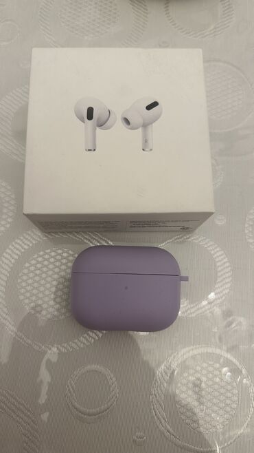 bluetooth klaviatura baku: Airpods pro 1, ishlek veziyyetde, qutusu yerinde