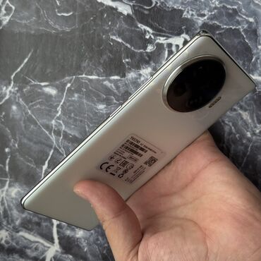 Tecno: Tecno Spark 20 Pro, Б/у, 256 ГБ, цвет - Белый, 1 SIM, 2 SIM, eSIM — 17