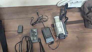 Фото жана видеокамералар: Видеокамера Panasonic MiniDV с комплектом аксессуаров - Формат — 3