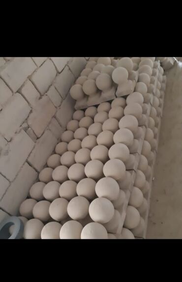 Məhəccər balyansları: Təbii daşdan balyustrad dəstləri Məhsul təsviri: - Təbii ağ daşdan — 45