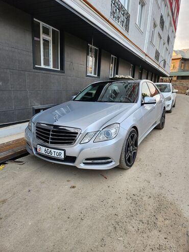 мерседес 2011: Mercedes-Benz E-Class: 2011 г., 3.5 л, Автомат, Бензин, Седан