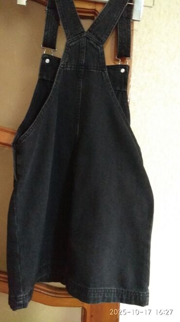 Kardiqanlar, jaketlər: - Qız uşağı üçün ağ kardiqan - Brend: Monsoon - Etiket ölçüsü: 11–12 — 11