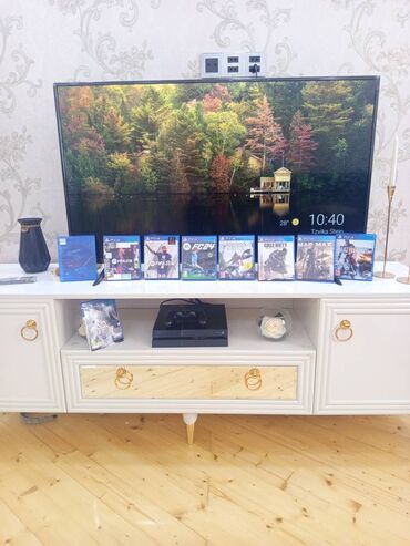 ps4 2 tb: Ideal vəziyyətdə PS4,bir orginal konsul,9ədəd oyun,təcili satılır