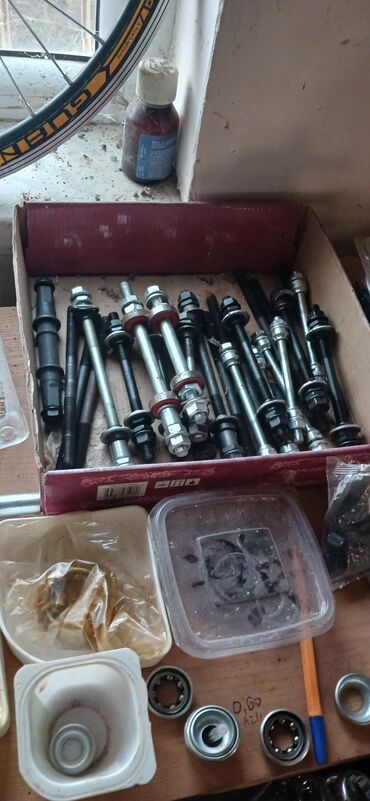 Velosiped ehtiyyat hissələri: Məhsul: Velosiped ehtiyat hissələri və aksesuarları Təsvir: - — 26