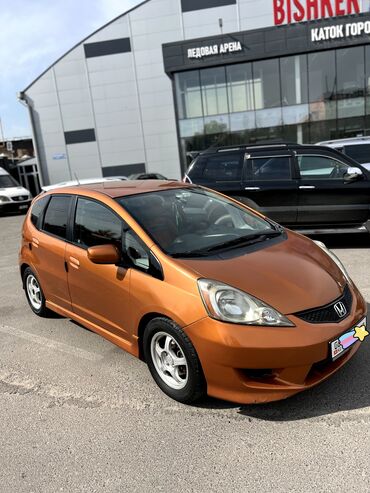 Honda: Honda Fit: 2009 г., 1.5 л, Типтроник, Бензин, Хэтчбэк