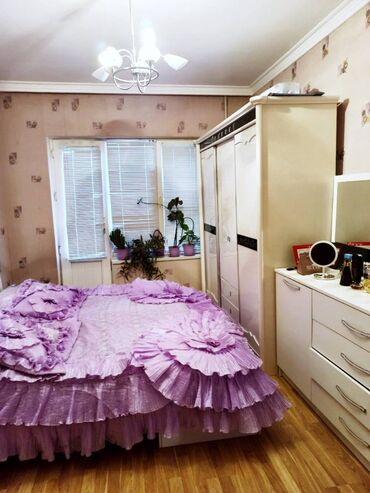 Köhnə tikili: Bakı, 4 otaqlı, Köhnə tikili, 90 kv. m -da lalafo.az — 4 Köhnə tikili: Bakı, 4 otaqlı, Köhnə tikili, 90 kv. m — 4