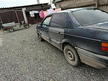 Volkswagen: Volkswagen Passat: 1989 г., 1.8 л, Механика, Бензин, Седан — 4