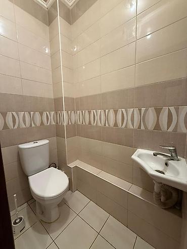 ройон восток: 3 комнаты, 62 м², Восток-5 мкр 105 серия, 5 этаж, Евроремонт — 5
