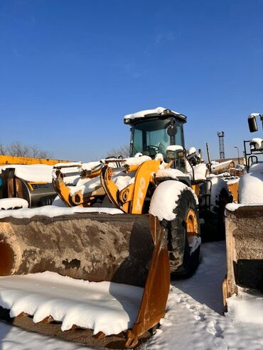 фронтальный погрузчик volvo: Погрузчик, Фронтальный