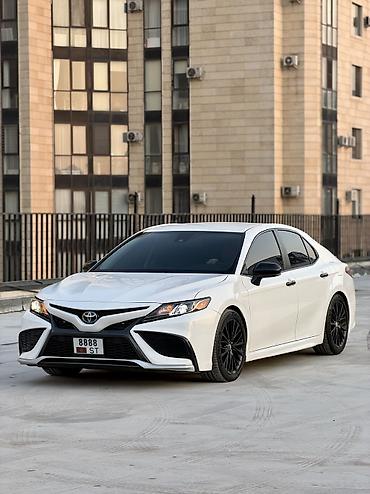 Toyota: Toyota Camry: 2019 г., 2.5 л, Типтроник, Бензин, Седан — 1