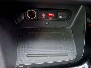 Kia: Kia Niro: 2017 г., 1.6 л, Робот, Гибрид, Кроссовер — 14