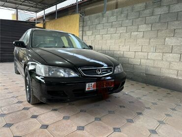 Honda: Honda Accord: 2002 г., 2 л, Автомат, Бензин, Хэтчбэк