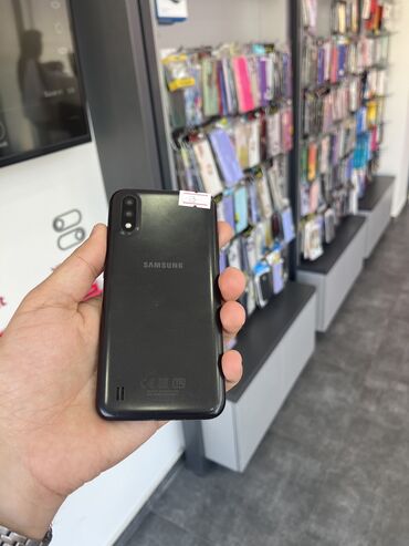 w211 telefon: Samsung Galaxy A01, 16 ГБ