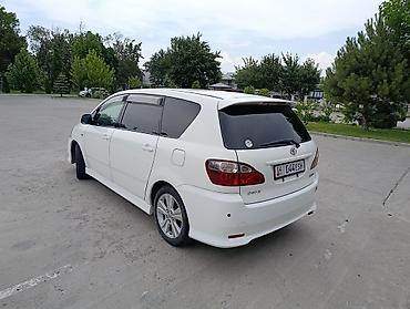 Toyota: Toyota Ipsum: 2004 г., 2.4 л, Автомат, Бензин, Минивэн — 5