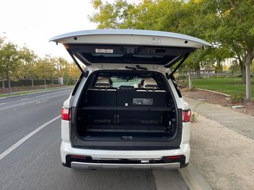 Toyota: Toyota Sequoia: 2024 г., 3.4 л, Автомат, Гибрид, Внедорожник — 7