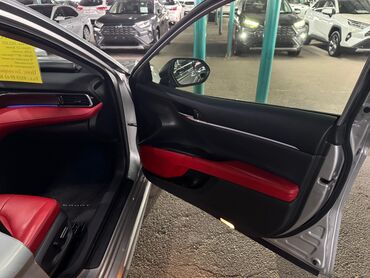 Toyota: Toyota Camry: 2022 г., 2.5 л, Автомат, Бензин, Седан — 7