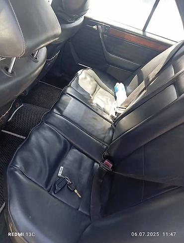 mini itx: Mercedes-Benz W124: 1990 г., 2.3 л, Механика, Бензин, Седан — 5