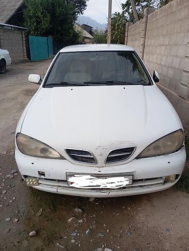 Nissan Primera: 2000 г., 1.8 л, Механика, Бензин, Седан