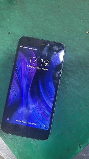 samsung a01 core: Xiaomi 16 GB, rəng - Gümüşü, 
 İki sim kartlı — 1