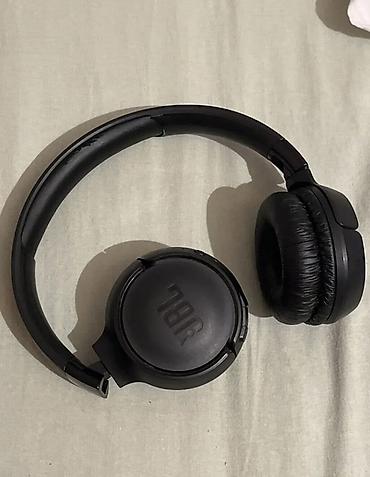 planset telefon: JBL 520 on-ear simsiz qulaqcıq - Marka/model: JBL (on-ear tip) - — 1