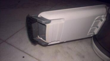 Ručni usisivači: Black and Decker PV1820L 18v Lithium ion Pivot Dustbuster ID Oglasa — 9