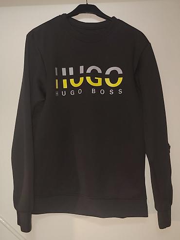 Muški dukser sa okruglim izrezom – HUGO BOSS - Boja: crna - Prednja