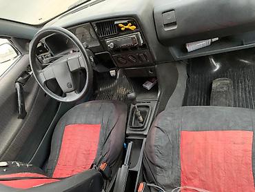 3д коврик: Volkswagen Passat: 1988 г., 1.6 л, Механика, Бензин, Седан — 5