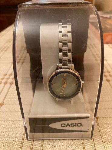 Qol saatları: Qol saatı, Casio, rəng - Gümüşü