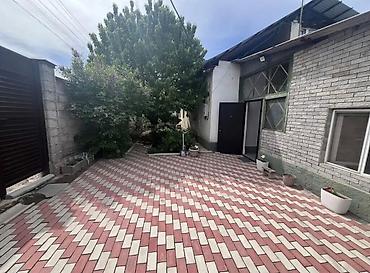 Үйлөрдү сатуу: 4 бөлмө, 80 м², 4 соток, Бишкек — 2