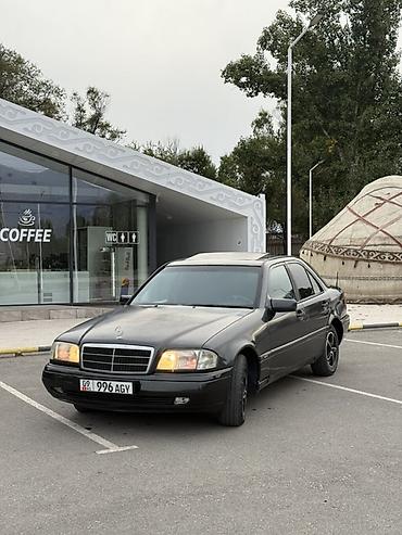 значок mercedes: Mercedes-Benz C-Class: 1993 г., Седан — 2