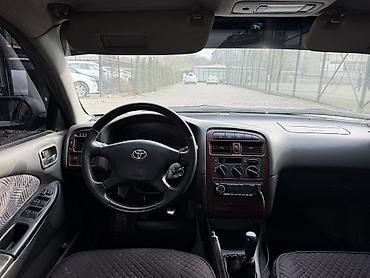 mitsubishi space star: Toyota Avensis: 1998 г., 2 л, Механика, Газ, Седан — 8