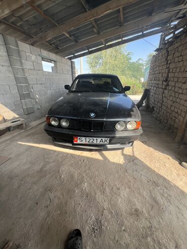 продажа спец техники: BMW 525: 1989 г., 2.5 л, Механика, Бензин