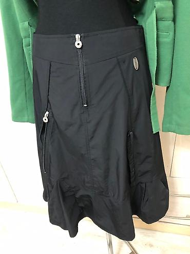 Другая женская одежда: Юбки джинсы штаны пиджаки шарфы . Размеры разные . Цена — 8