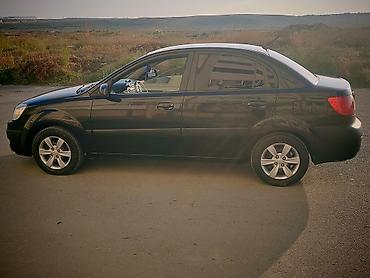 volkswagen passat 1: Kia Rio: 1.4 л | 2008 г. Седан — 6