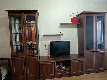 Тумбы и подставки для телевизора: Стенка-шкаф, Тип стенки-шкафа: Модульная, Для зала, Б/у, Особенности: С отделением под телевизор — 1