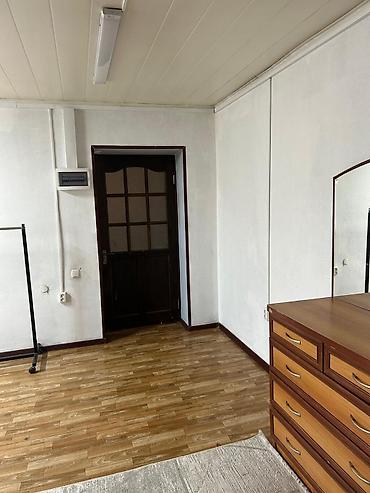 Продажа коттеджей и домов: Дом 2 этажа, площадь 206 м², участок 5 соток. Локация: Токолдош, ул — 14