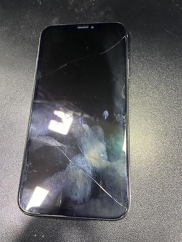 iphone se 2020: IPhone X, Qara, Face ID — 4