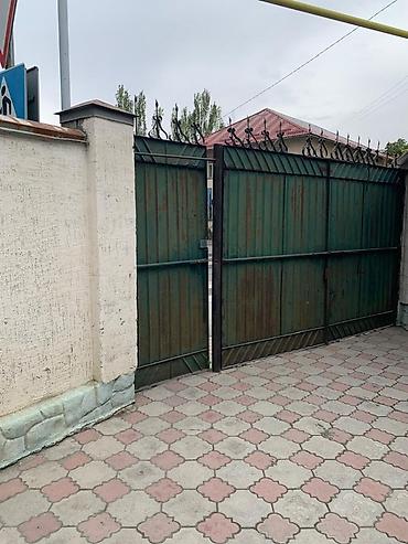 куплю дом вагон: 4 комнаты, 55 м², 2 соток, Бишкек, Восток-5 мкр Собственник — 4