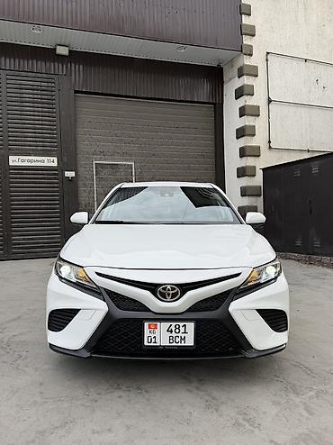 Toyota: Toyota Camry: 2019 г., 2.5 л, Автомат, Бензин, Седан — 10