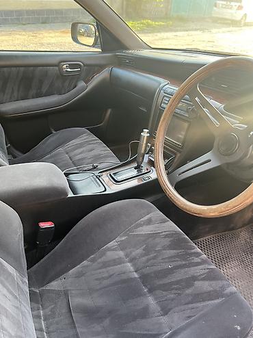 Продажа авто: Nissan Laurel: 1998 г., 2.5 л, Автомат — 5