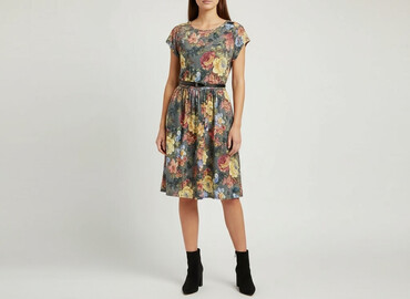 aggi ubrania: C&A, Women`s dress, size L