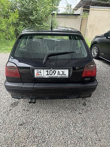 фара голф2: Volkswagen Golf: 1994 г., 2 л, Механика, Бензин, Хэтчбэк — 3